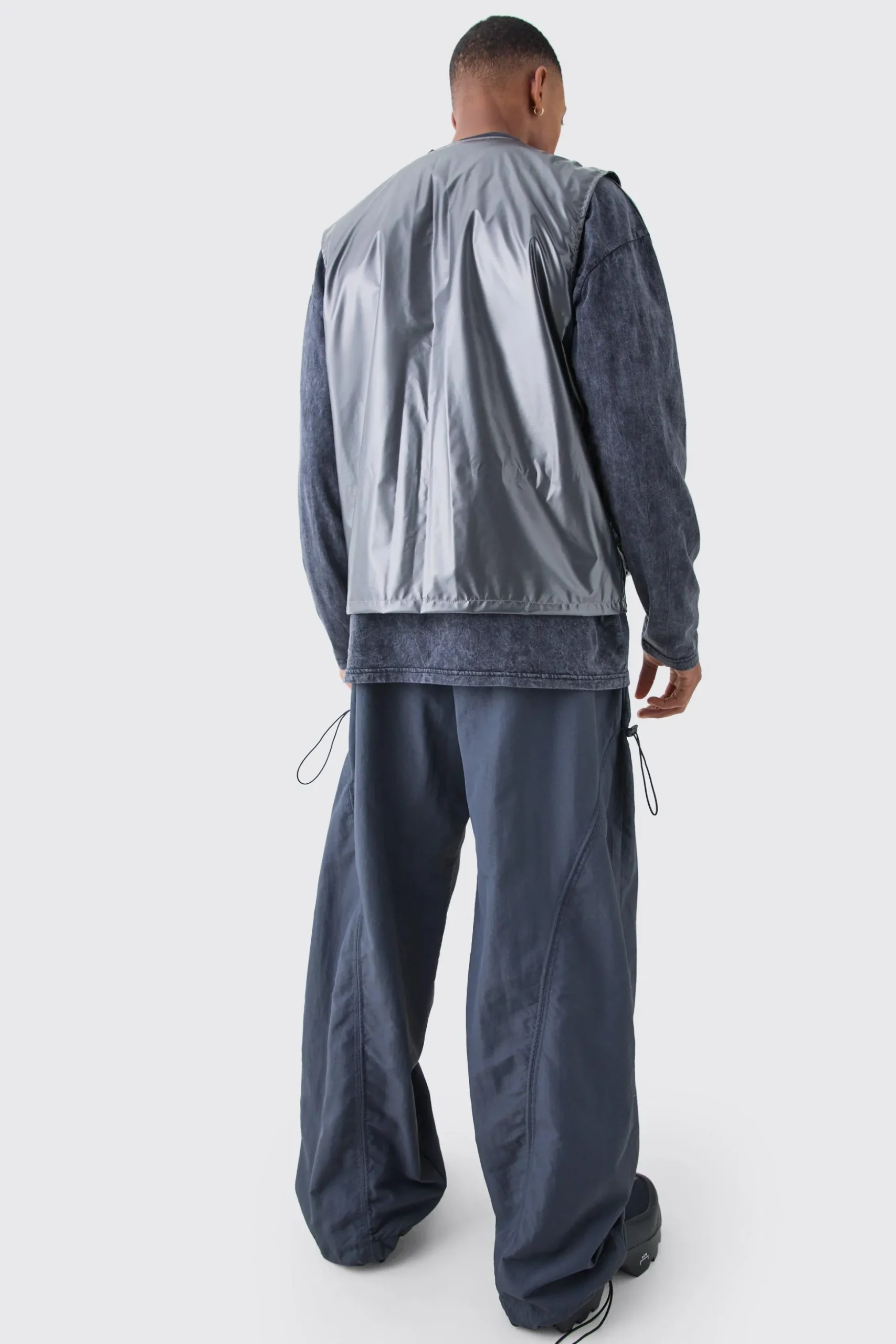 Metallic Utility Vest | BoohooMAN UK