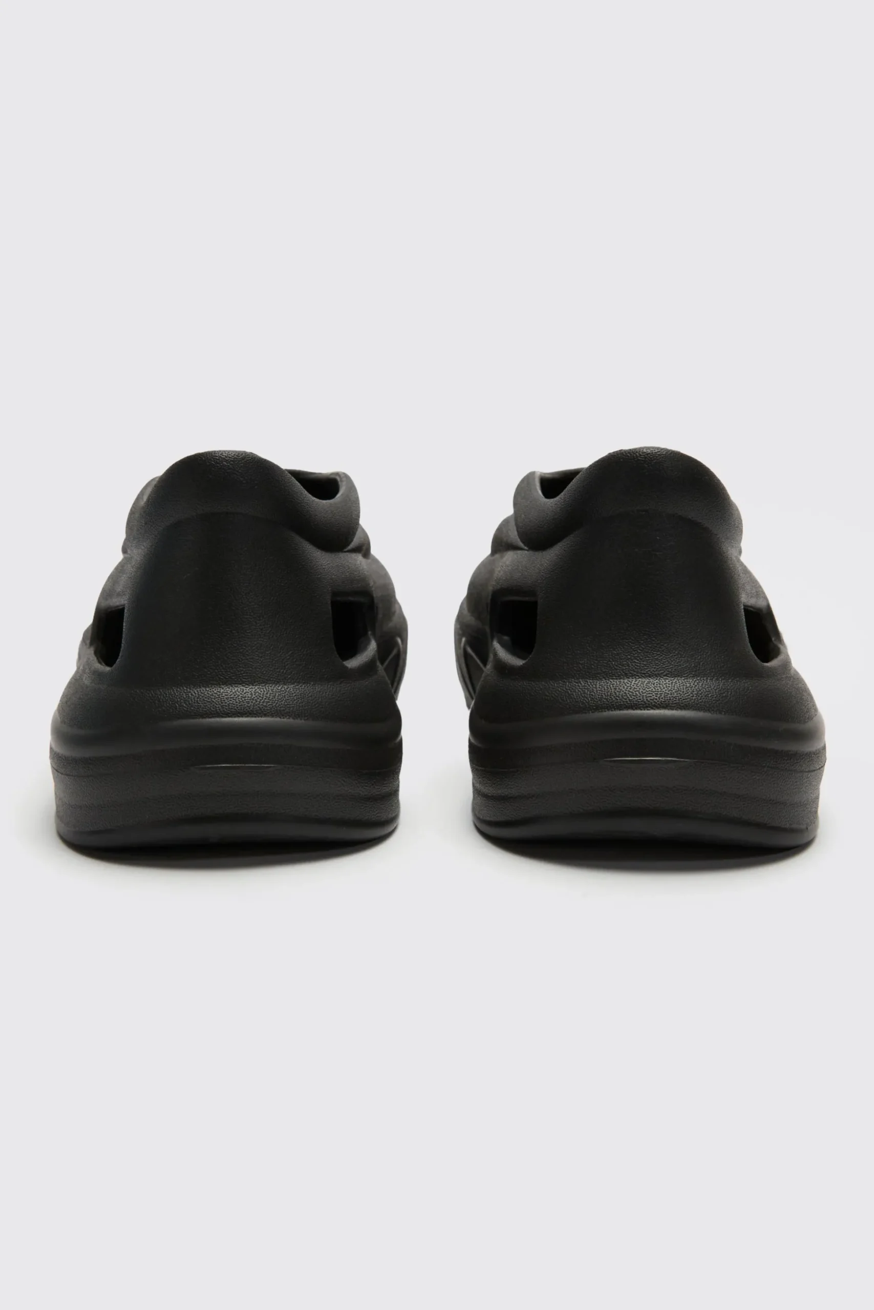 Moulded Runner | BoohooMAN UK