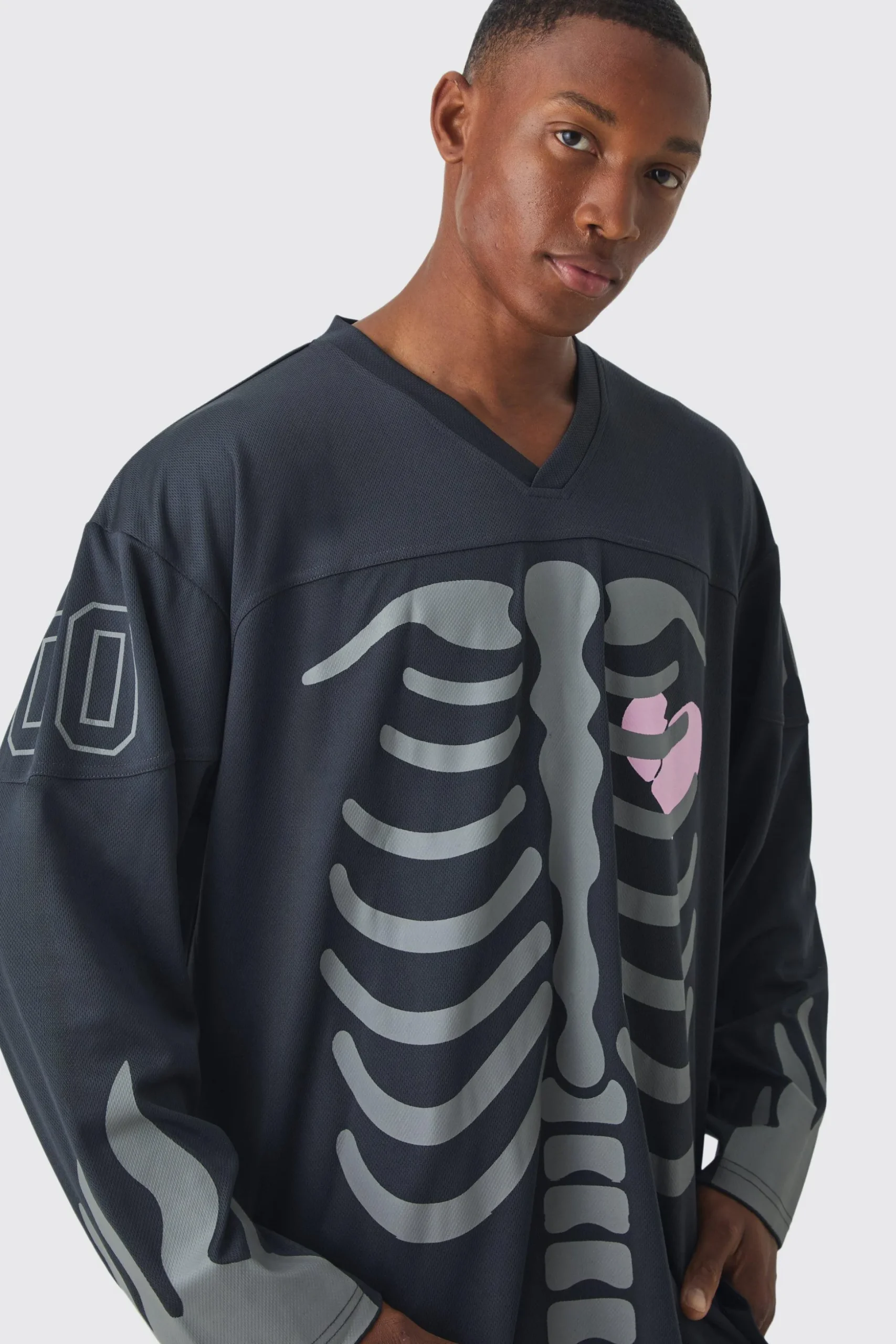 Official Heart Breaker Mesh Hockey Jersey | BoohooMAN UK