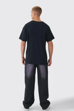 Oversized Aaliyah Over Seams License Print T-Shirt | BoohooMAN UK