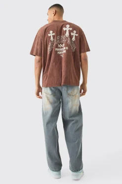 Oversized Acid Wash Cross Graphic T-shirt | BoohooMAN UK