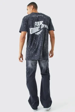 Oversized Acid Wash Graphic T-shirt | BoohooMAN UK