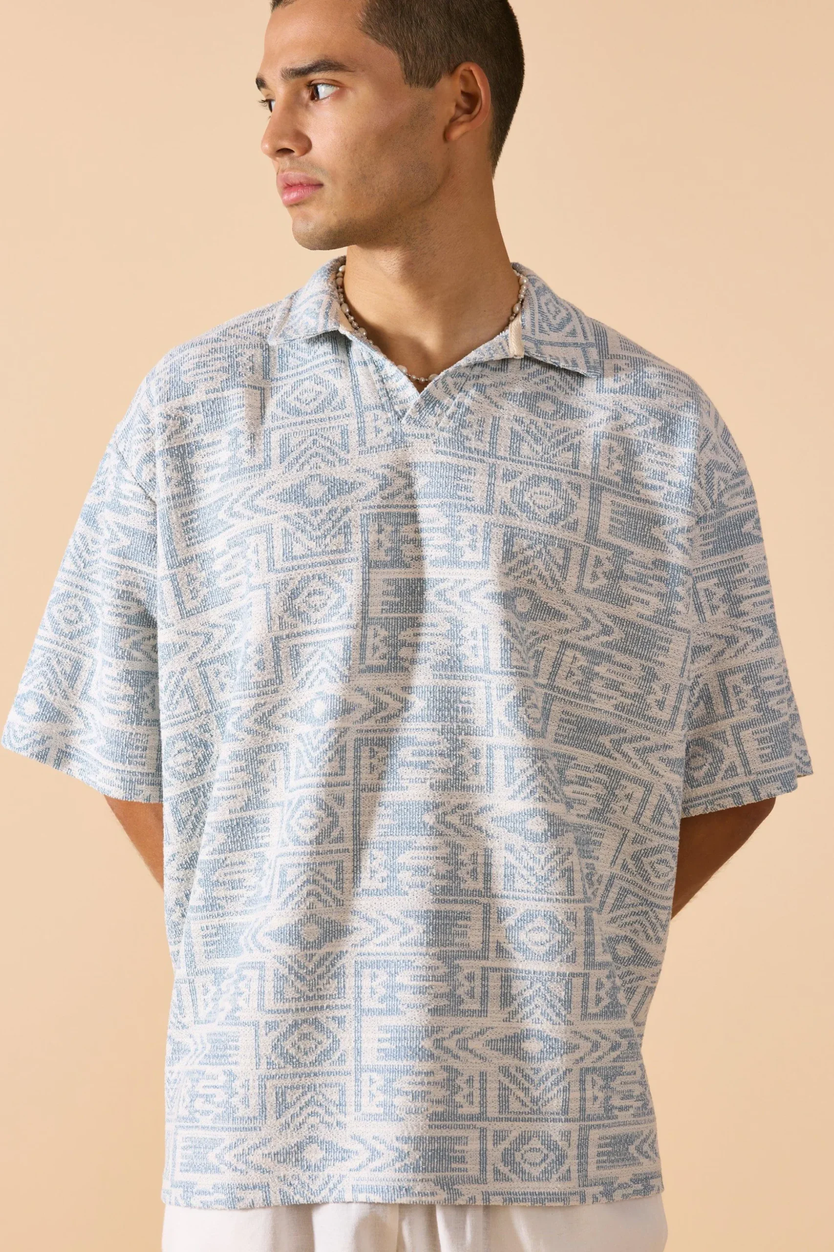 Oversized Aztec Jacquard Rugby Half Sleeve Sweatshirt | BoohooMAN UK