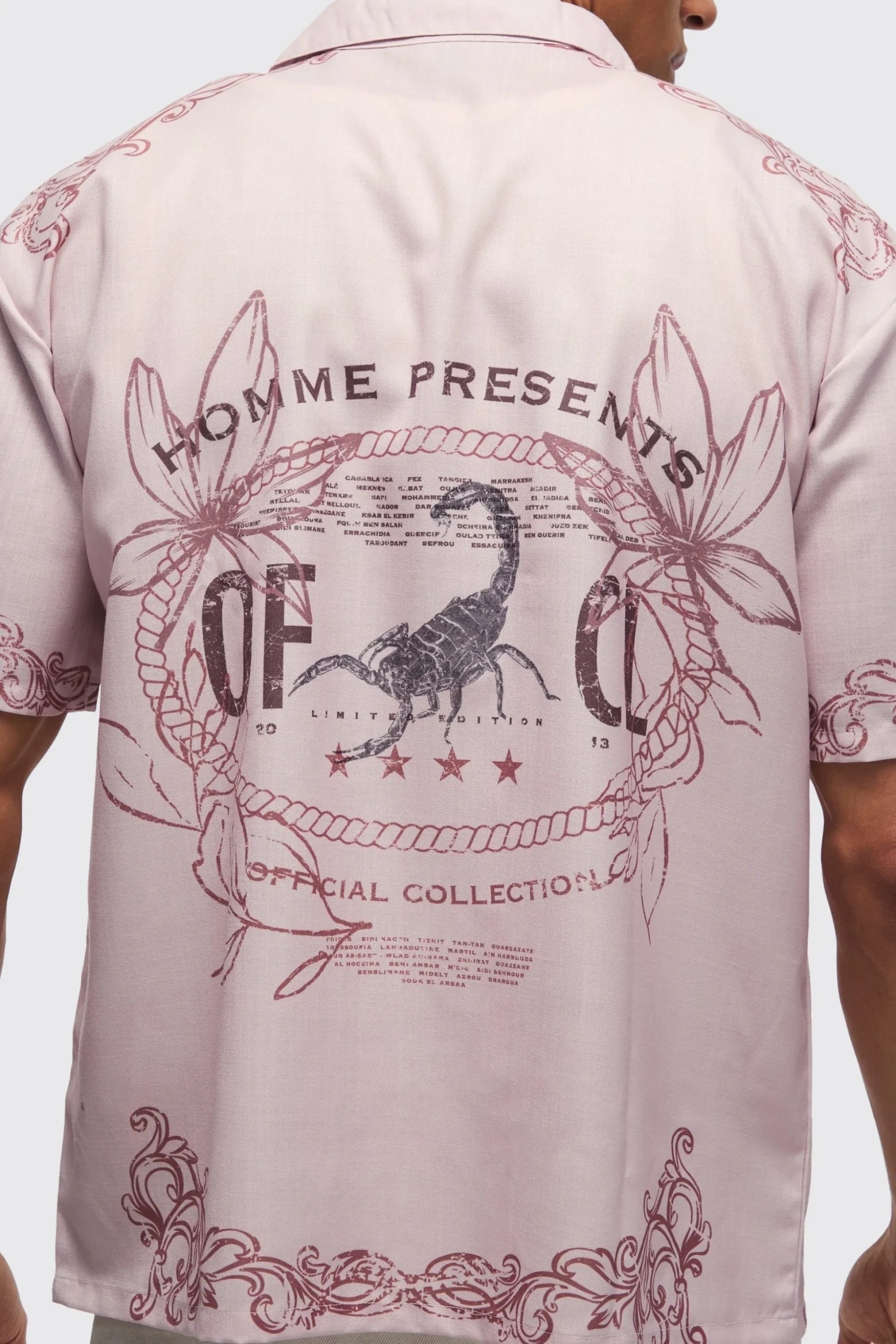 Oversized Back Printed Revere Shirt | BoohooMAN UK