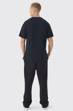 Oversized Batman Gothic License Print T-Shirt | BoohooMAN UK