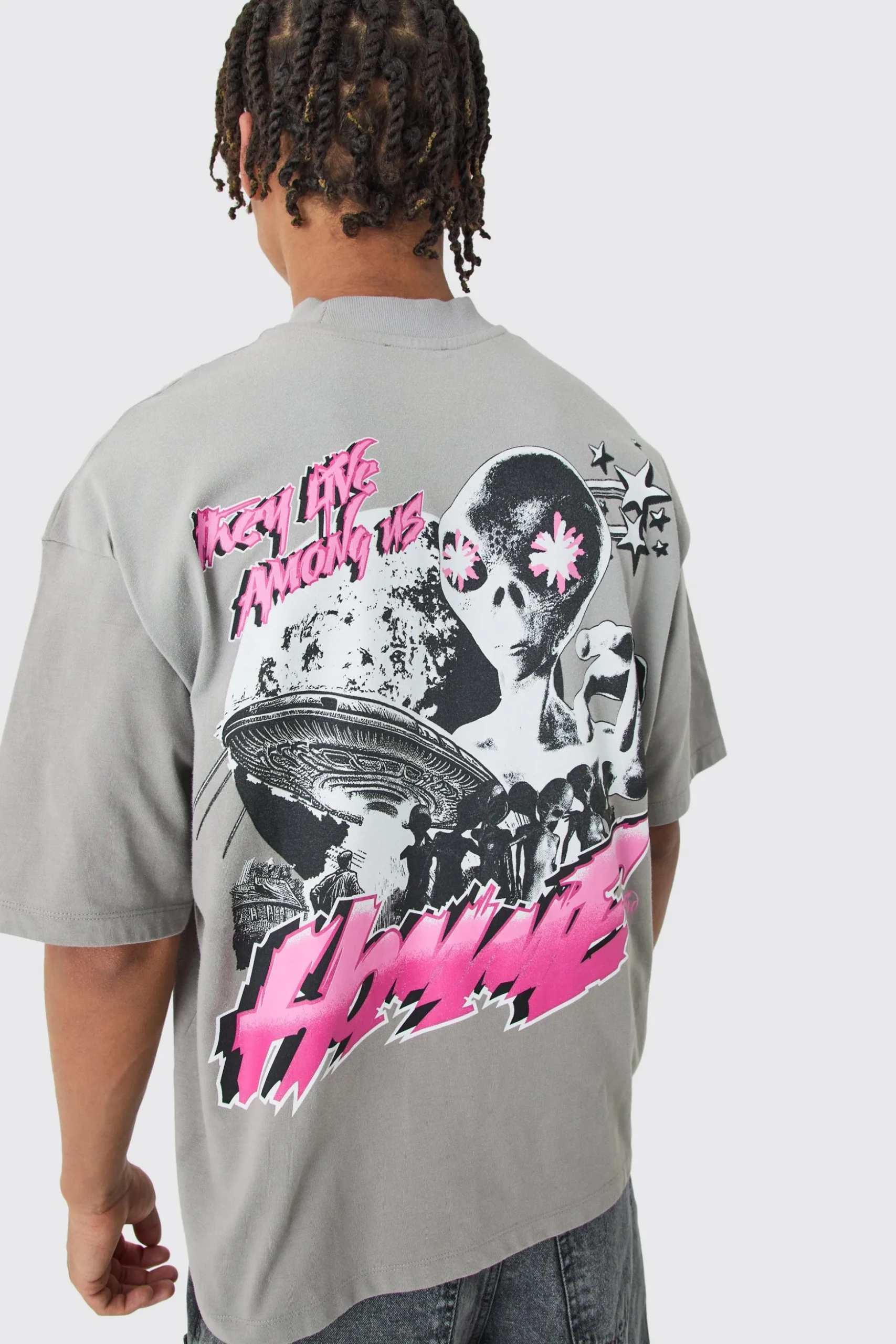 Oversized Boxy Alien Heavyweight Washed T-shirt | BoohooMAN UK