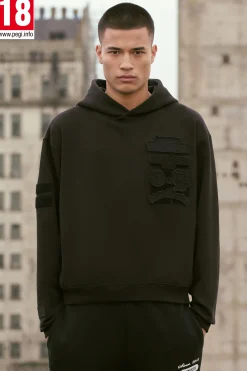 Oversized Boxy Call Of Duty Warzone Badge License Hoodie | BoohooMAN UK
