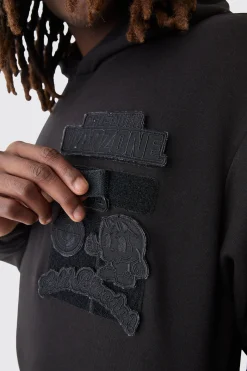 Oversized Boxy Call Of Duty Warzone Badge License Hoodie | BoohooMAN UK