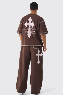 Oversized Boxy Cross Applique Contrast Stitch Heavyweight T-Shirt | BoohooMAN UK