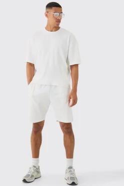 Oversized Boxy Extended Neck Heavyweight Ribbed T-shirt | BoohooMAN UK