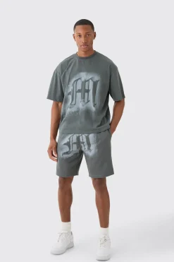Oversized Boxy Graffiti Spray Graphic T-shirt Set | BoohooMAN UK
