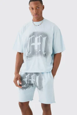 Oversized Boxy Graffiti Spray Graphic Raw Hem T-shirt Set | BoohooMAN UK