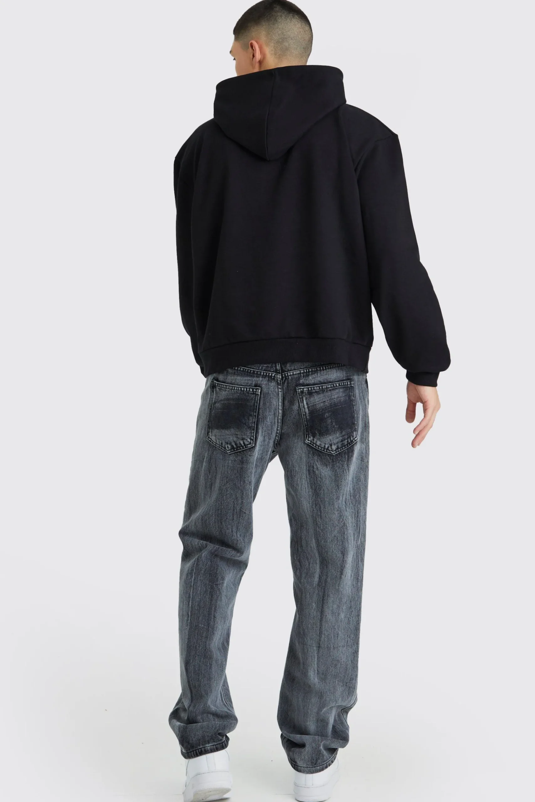 Oversized Boxy Heavyweight Graphic Hoodie | BoohooMAN UK