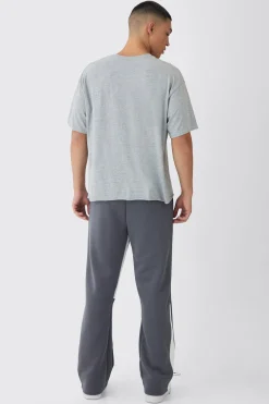 Oversized Boxy Homme Cross Print T-Shirt | BoohooMAN UK