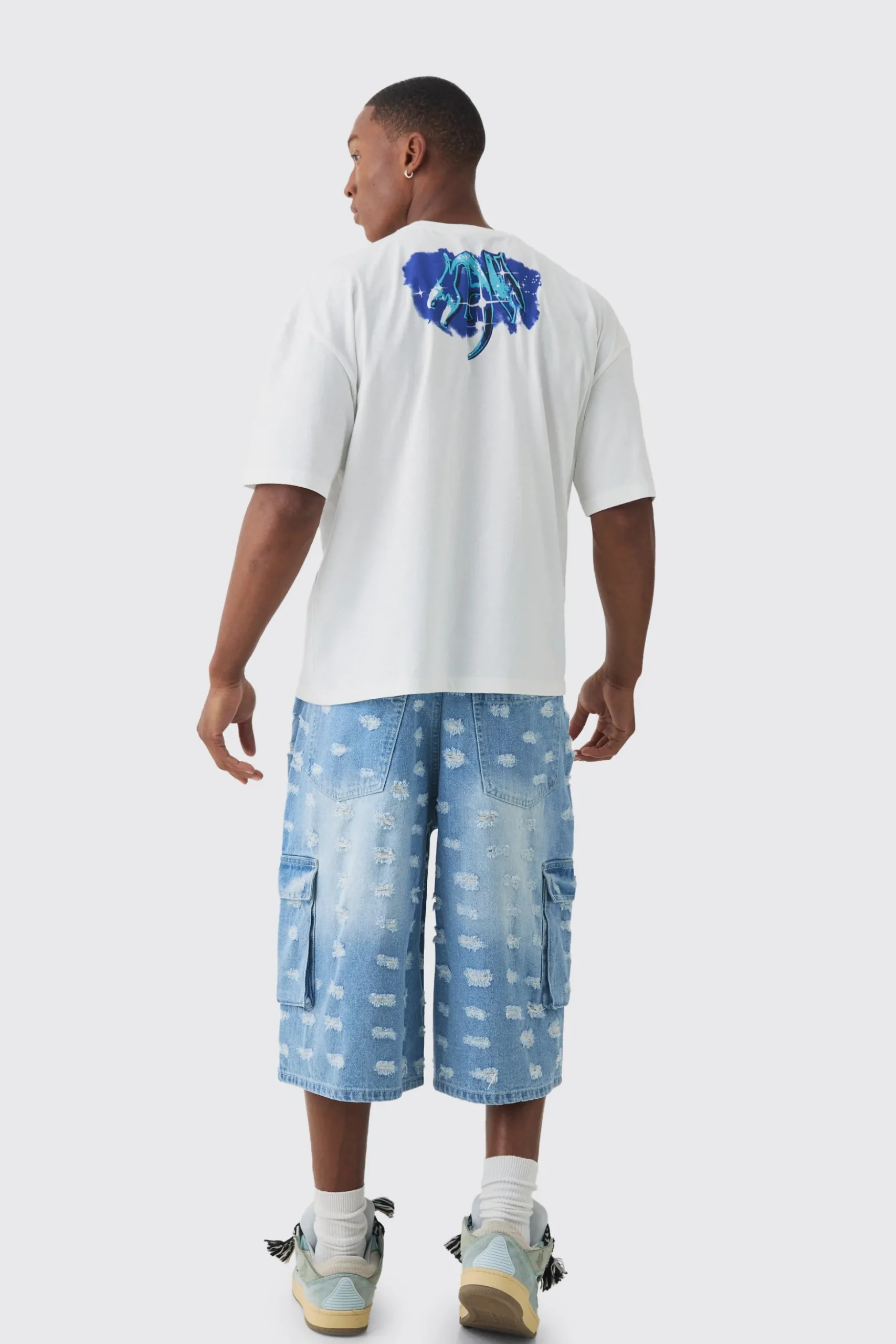 Oversized Boxy Official Skull Graphic T-shirt | BoohooMAN UK