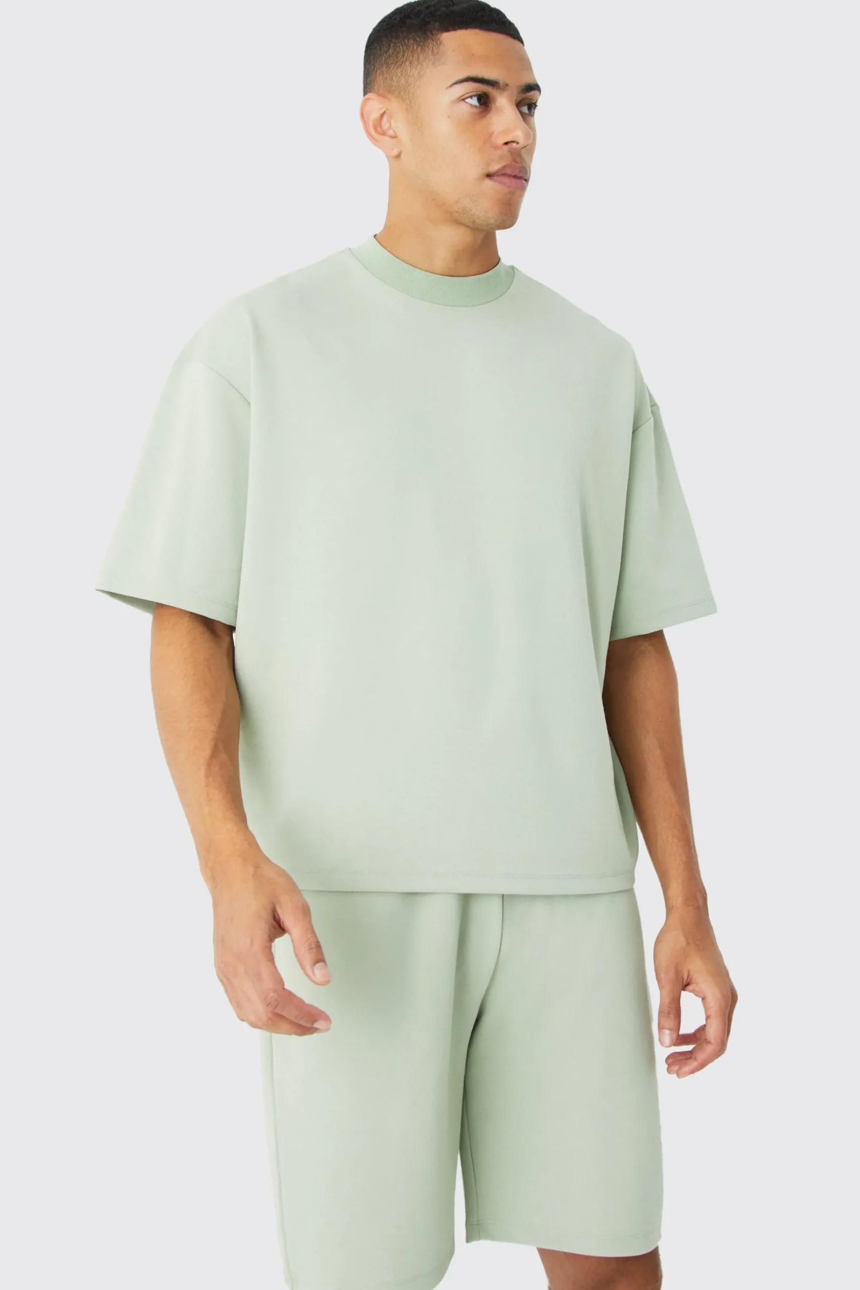 Oversized Boxy Premium Super Heavyweight T-shirt & Shorts | BoohooMAN UK