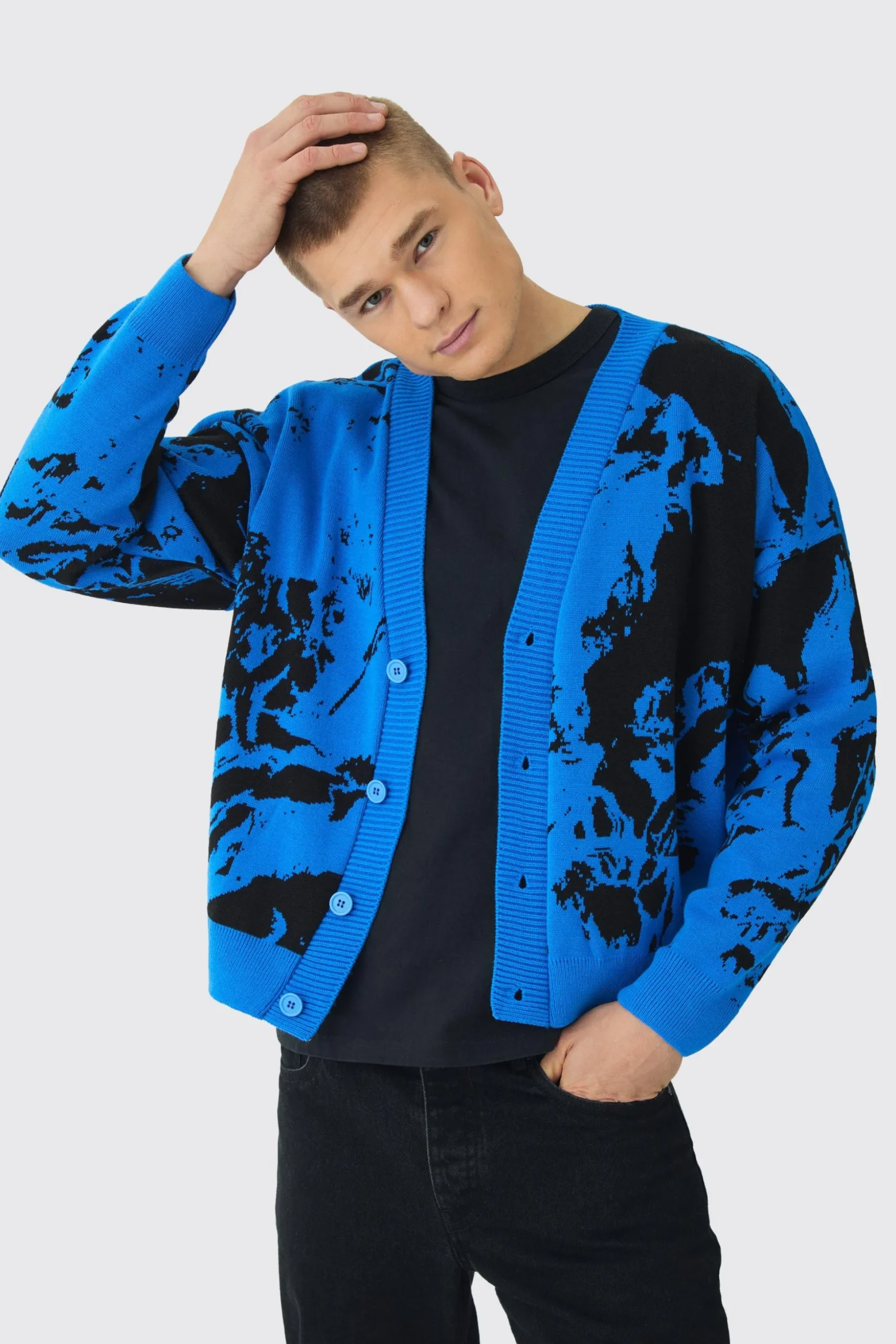 Oversized Boxy Renaissance Graphic Knit Cardigan | BoohooMAN UK