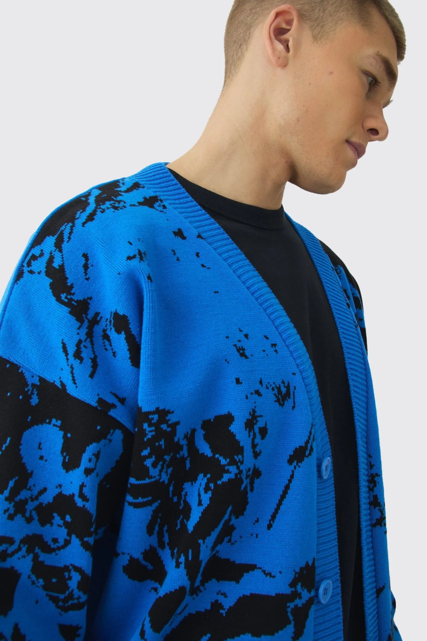 Oversized Boxy Renaissance Graphic Knit Cardigan | BoohooMAN UK