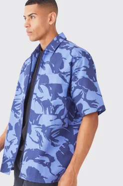 Oversized Boxy Ripstop Zip Through Camo Shirt | BoohooMAN UK