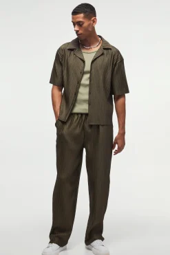 Oversized Boxy Shirt & Straight Pleated Trouser Set | BoohooMAN UK