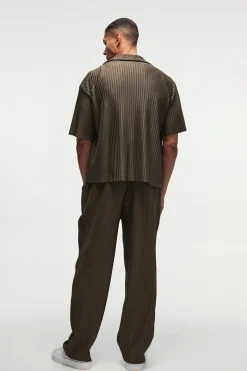 Oversized Boxy Shirt & Straight Pleated Trouser Set | BoohooMAN UK