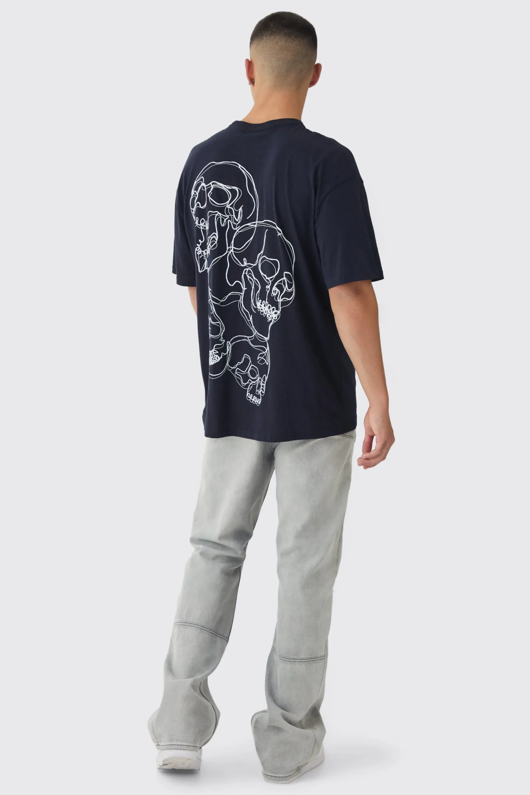 Oversized Boxy Skull Line Drawing Back Print T-Shirt | BoohooMAN UK