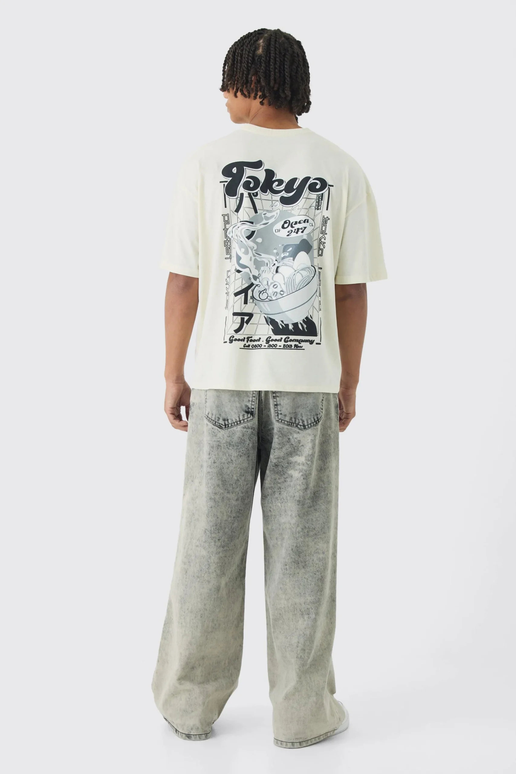 Oversized Boxy Tokyo Back Graphic T-Shirt | BoohooMAN UK