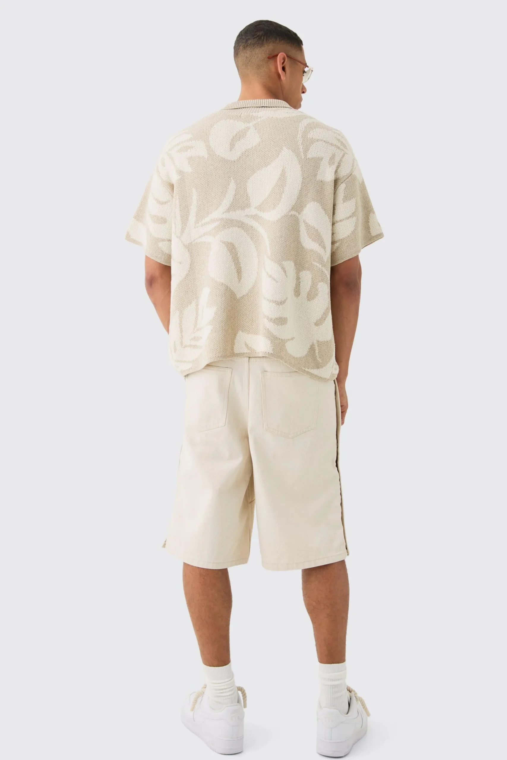 Oversized Boxy Tonal Jacquard Floral Knit Polo | BoohooMAN UK