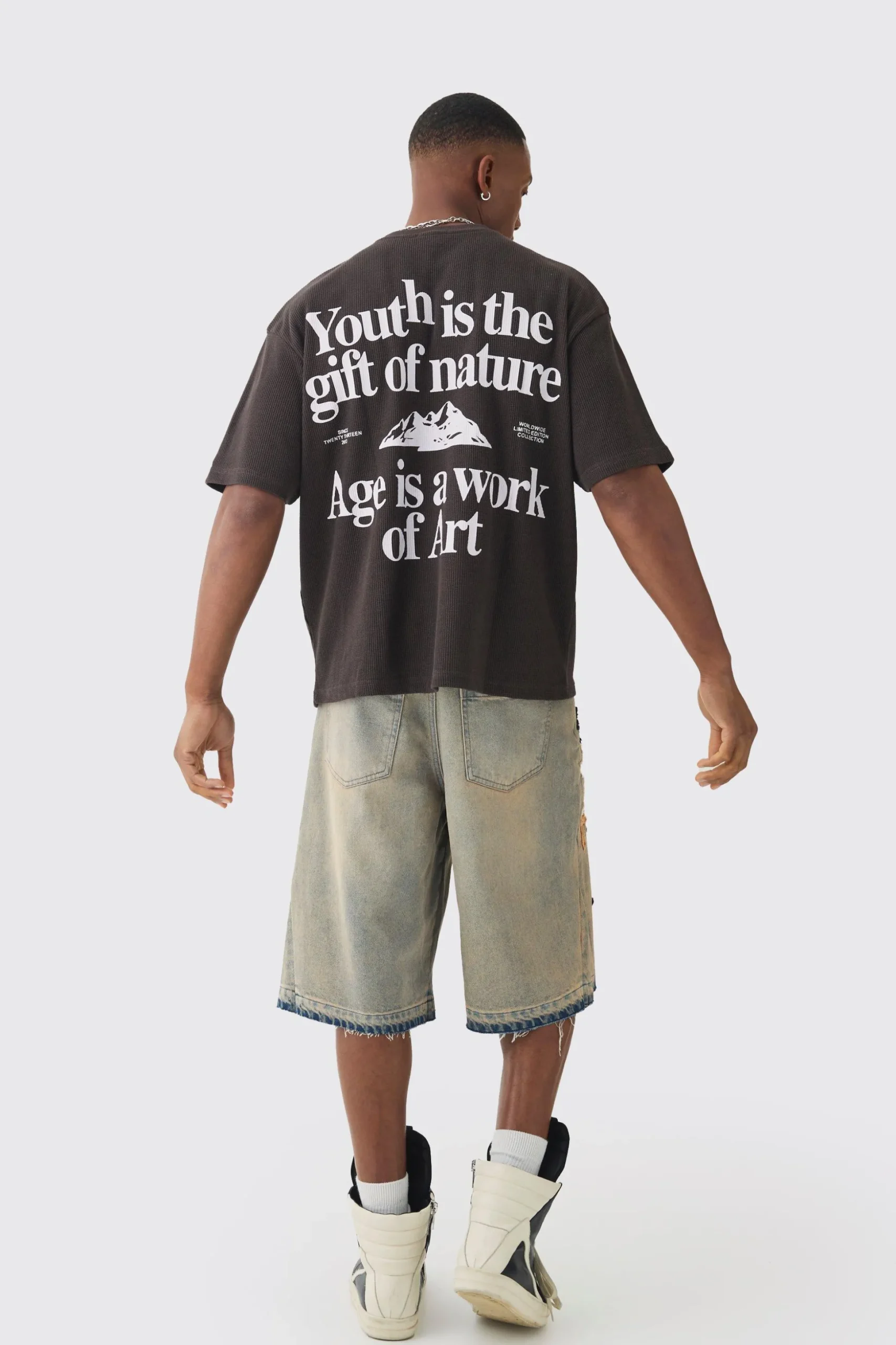 Oversized Boxy Waffle Youth Graphic T-shirt | BoohooMAN UK