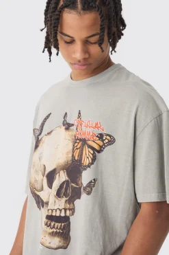 Oversized Boxy Washed Skull Butterfly Print T-Shirt | BoohooMAN UK