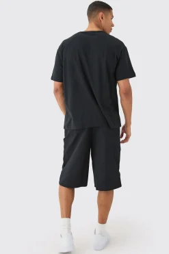 Oversized Disney Aladdin License T-shirt | BoohooMAN UK
