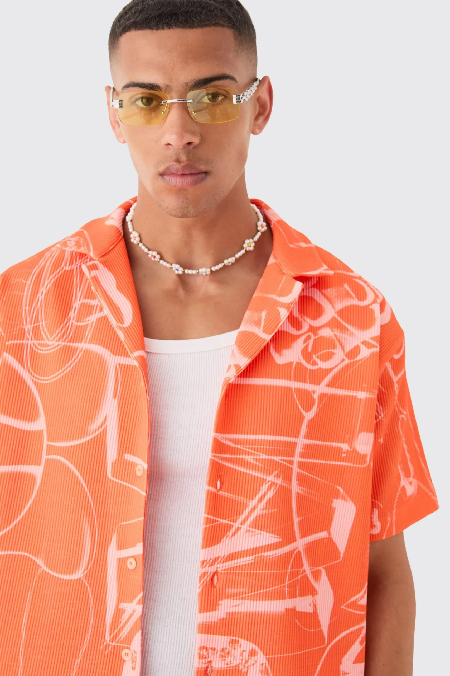 Oversized Doodle Printed Pleated Shirt & Short Set | BoohooMAN UK
