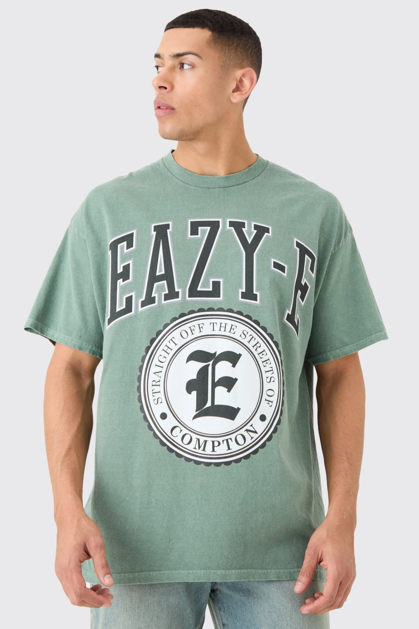 Oversized Eazy E Wash License T-shirt | BoohooMAN UK