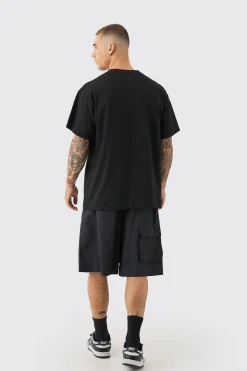 Oversized Elvis Presley License T-shirt | BoohooMAN UK