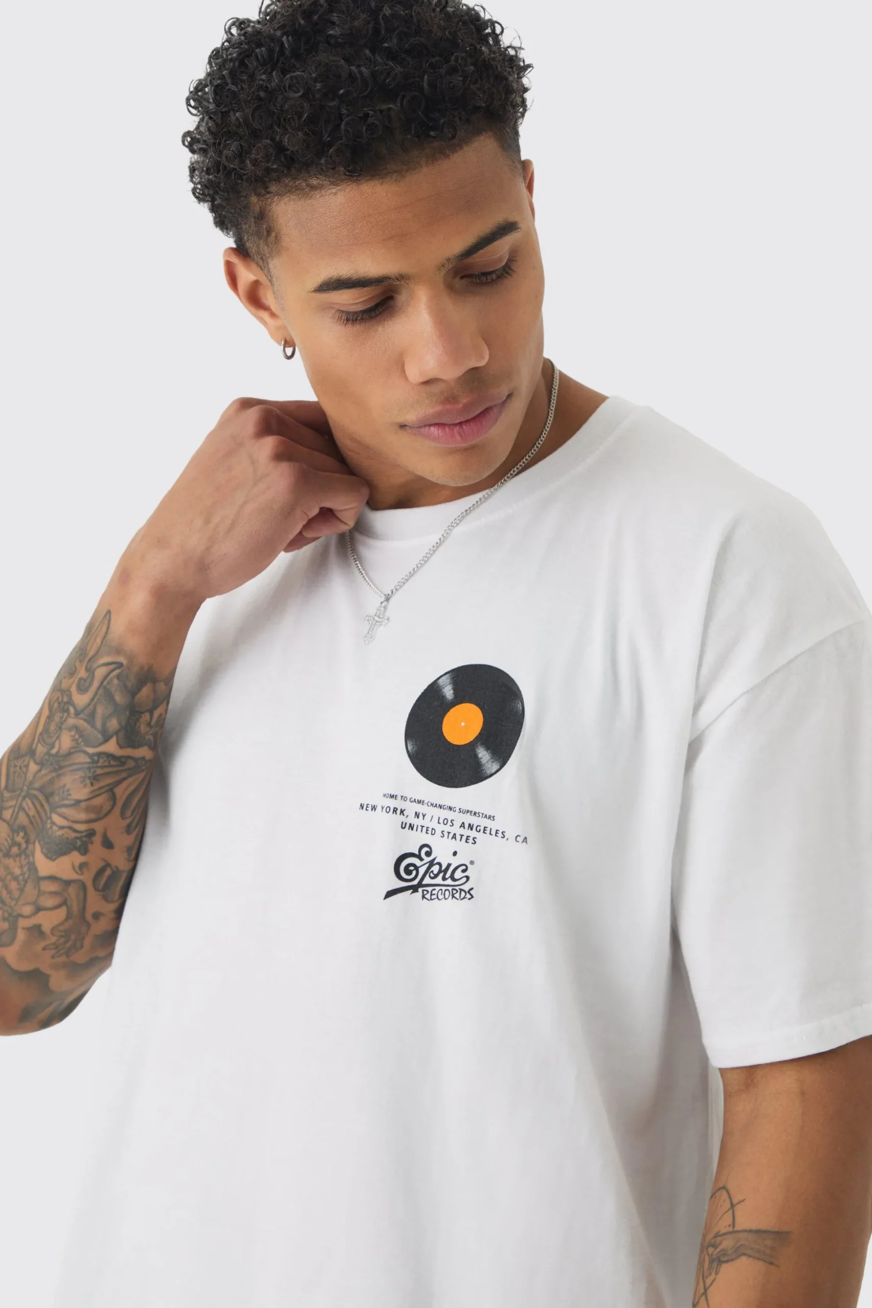 Oversized Epic Records License Print T-shirt | BoohooMAN UK