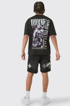 Oversized Explorer Space Back Print T-shirt | BoohooMAN UK