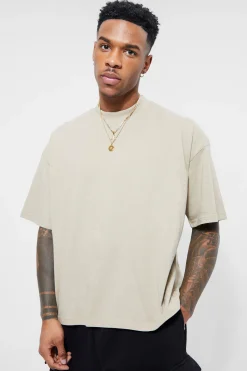 Oversized Extended Neck Boxy T-shirt | BoohooMAN UK