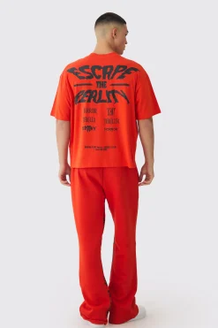 Oversized Extended Neck Boxy Escape The Reality Print T-Shirt | BoohooMAN UK