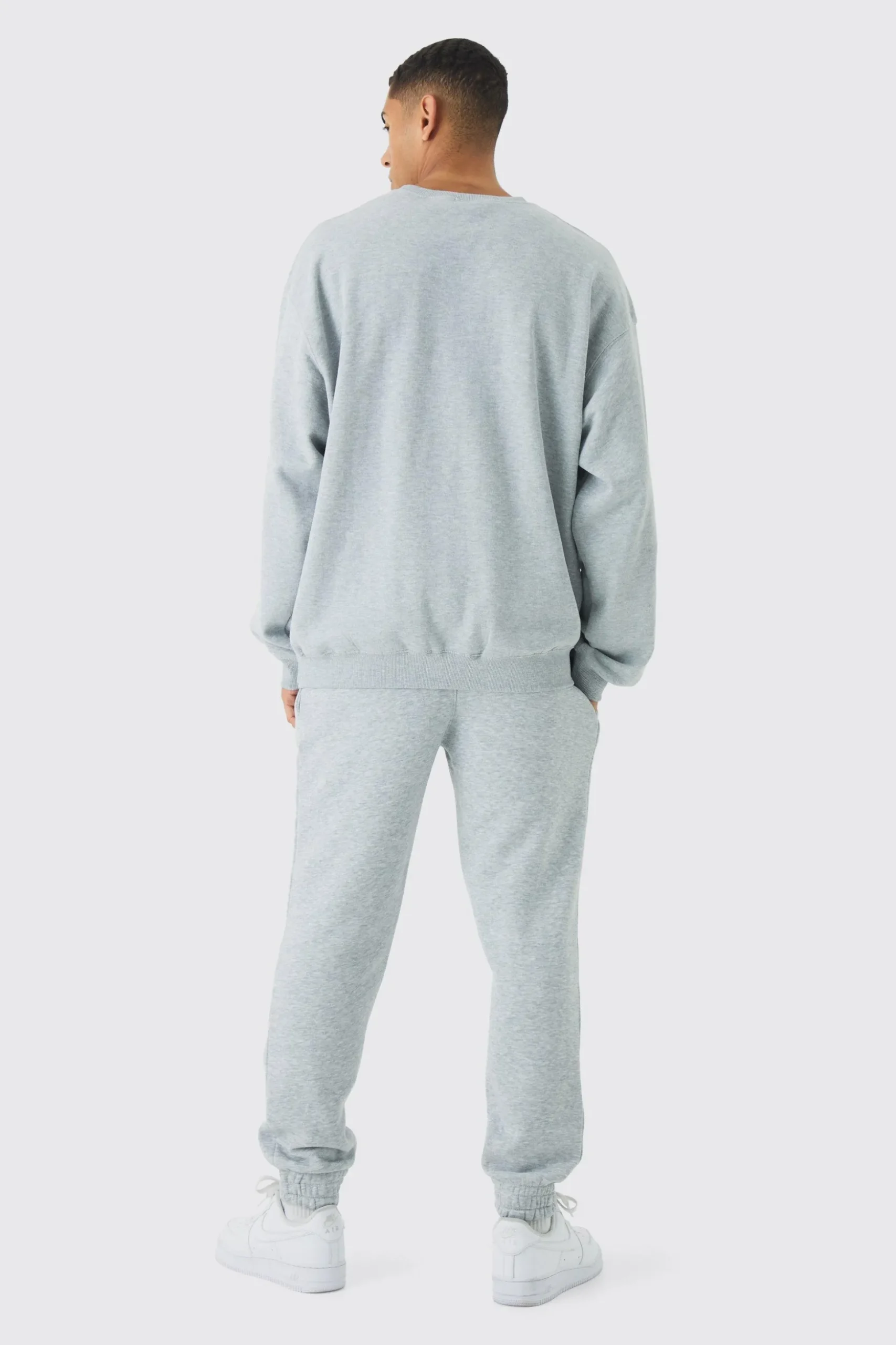 Oversized Extended Neck Basic Sweatshirt | BoohooMAN UK