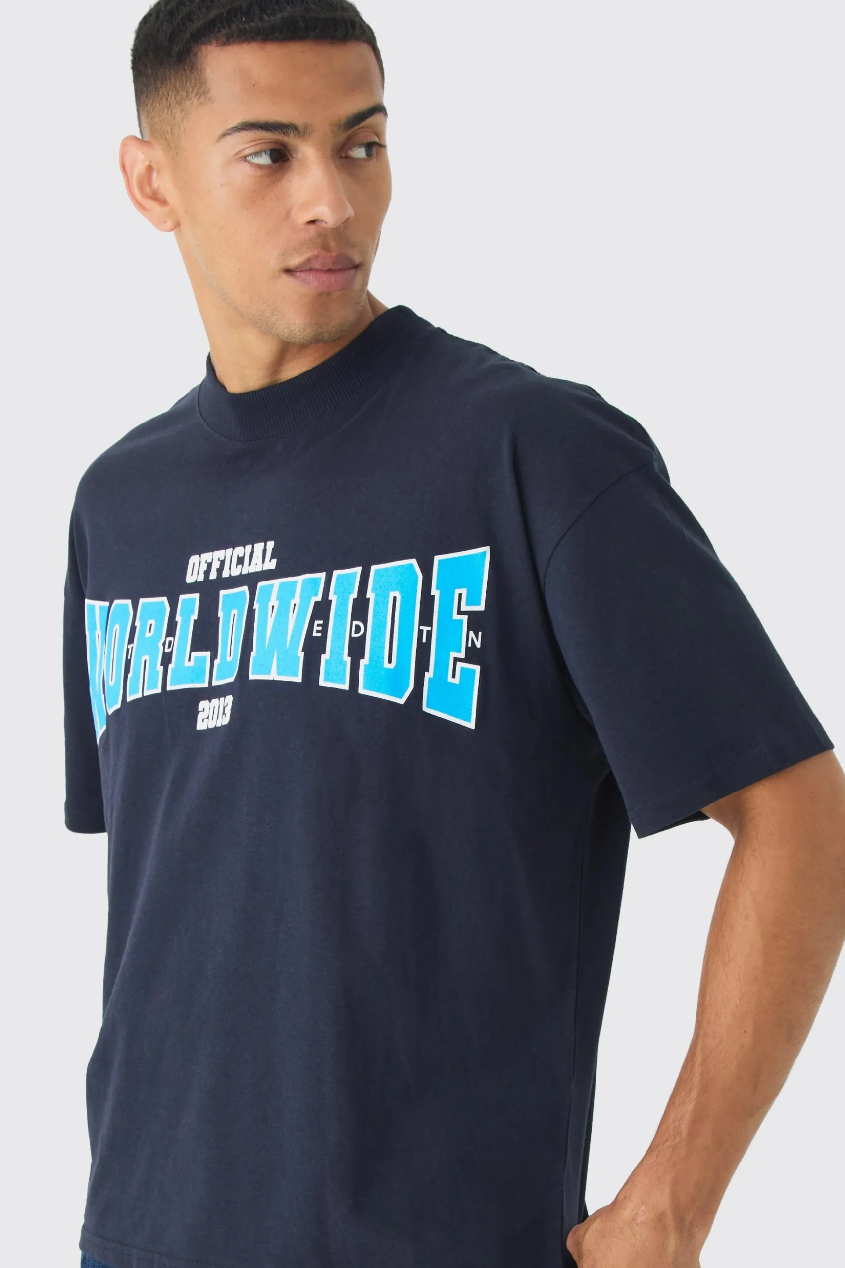 Oversized Extended Neck Boxy Worldwide Print T-Shirt | BoohooMAN UK