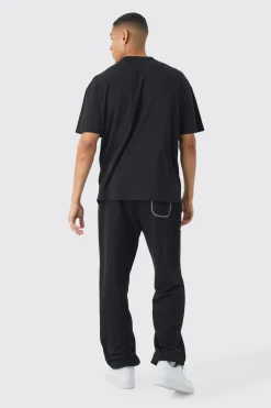 Oversized Extended Neck Gothic Print T-Shirt | BoohooMAN UK