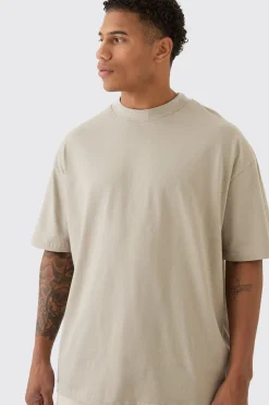 Oversized Extended Neck Heavyweight T-shirt | BoohooMAN UK