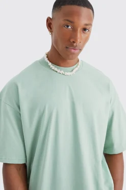 Oversized Extended Neck Heavyweight T-shirt | BoohooMAN UK
