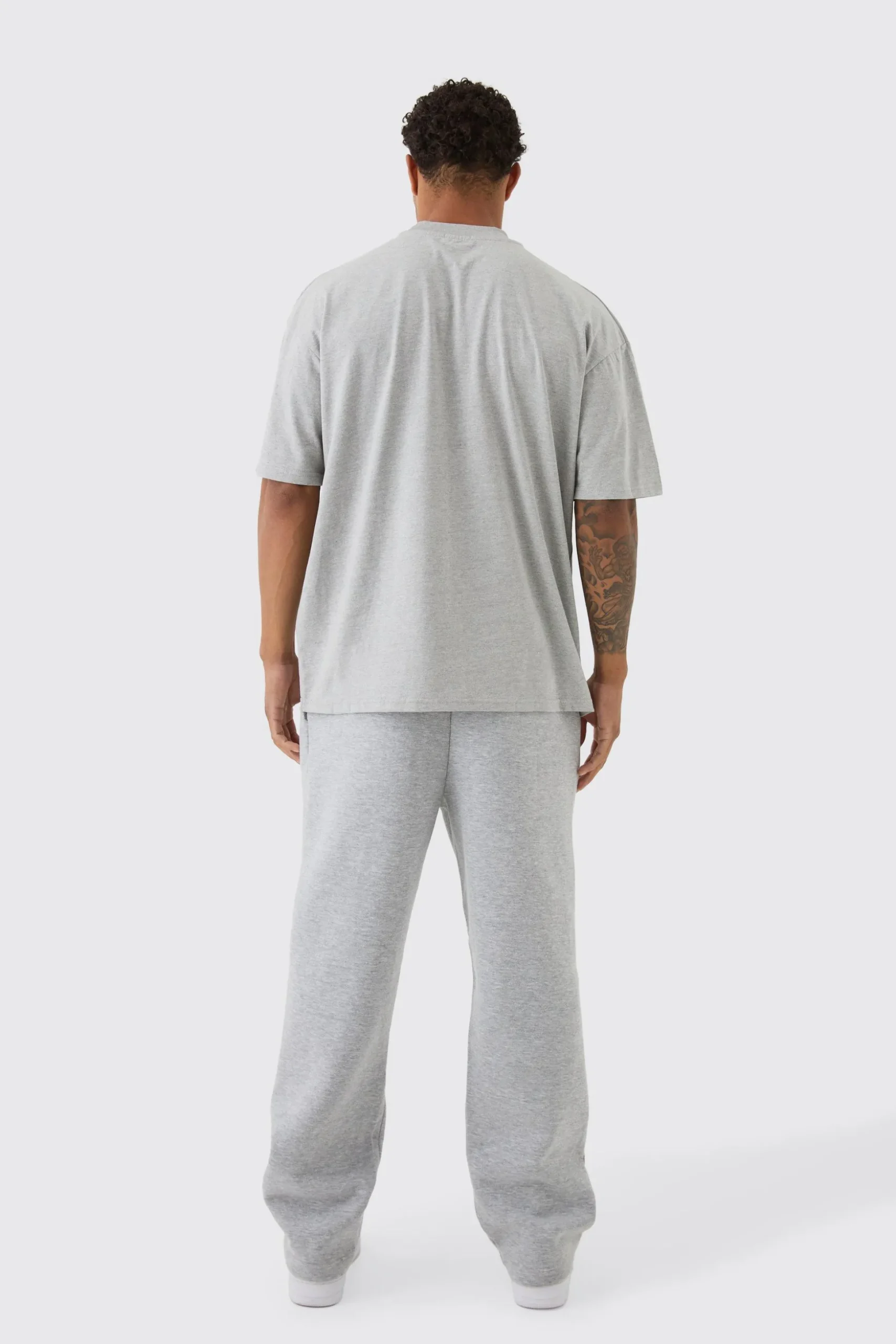 Oversized Extended Neck Heavyweight T-shirt | BoohooMAN UK