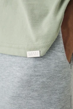 Oversized Extended Neck Heavyweight T-shirt | BoohooMAN UK