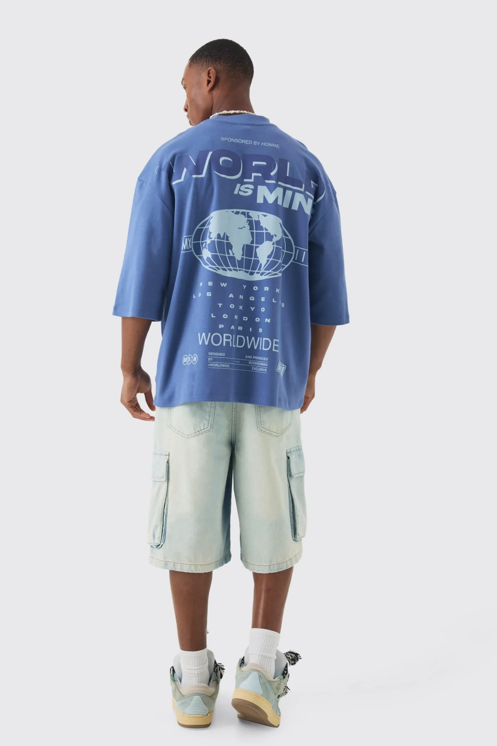 Oversized Extended Neck Heavy Interlock World Back Print T-shirt | BoohooMAN UK