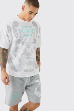 Oversized Extended Neck Moon Large Graphic Shorts Set | BoohooMAN UK