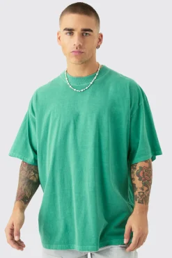 Oversized Extended Neck NYC Dove Back Print T-shirt | BoohooMAN UK