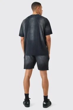 Oversized Extended Neck Sun Bleach T-shirt | BoohooMAN UK