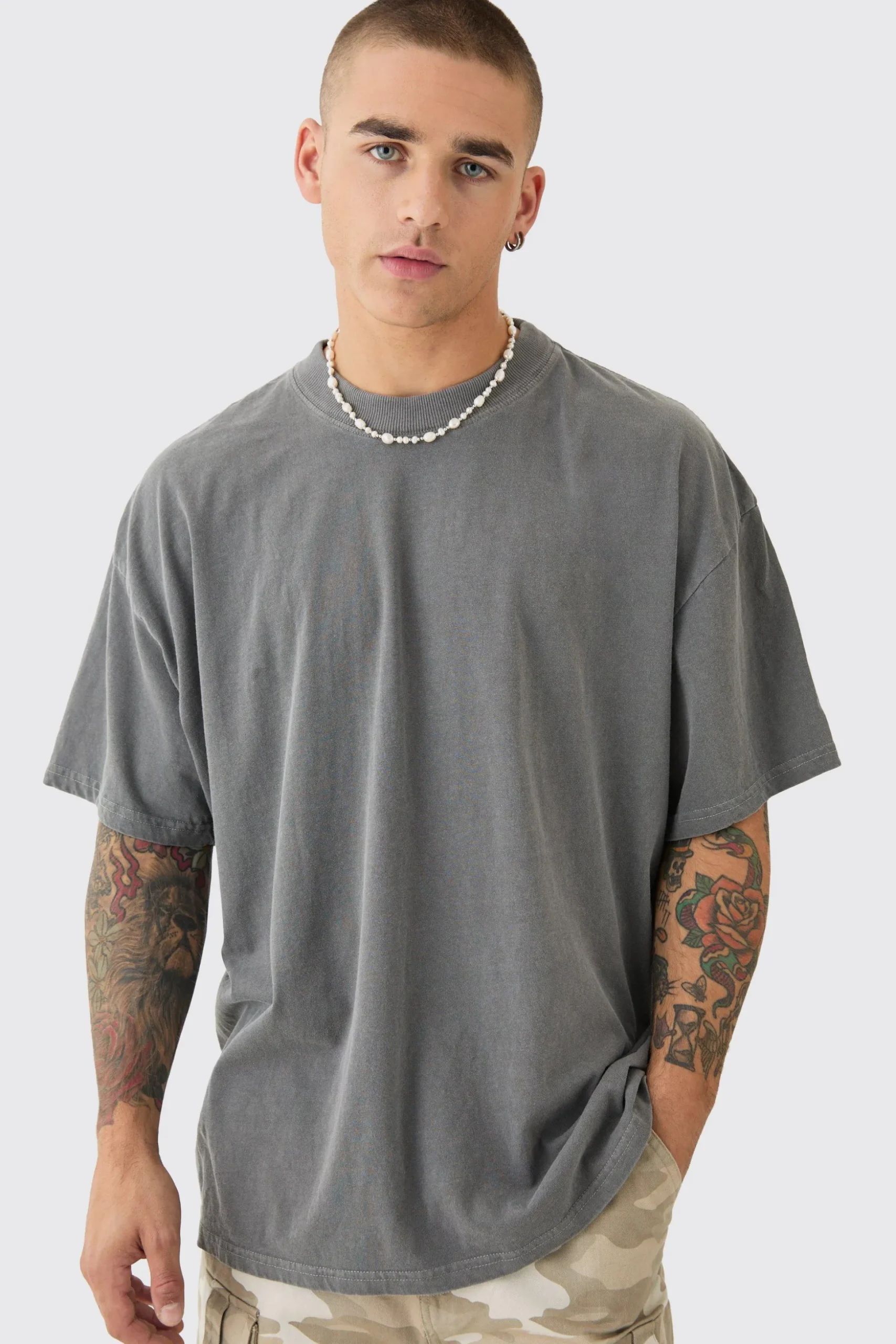 Oversized Extended Neck Skeleton Homme Back Print T-shirt | BoohooMAN UK
